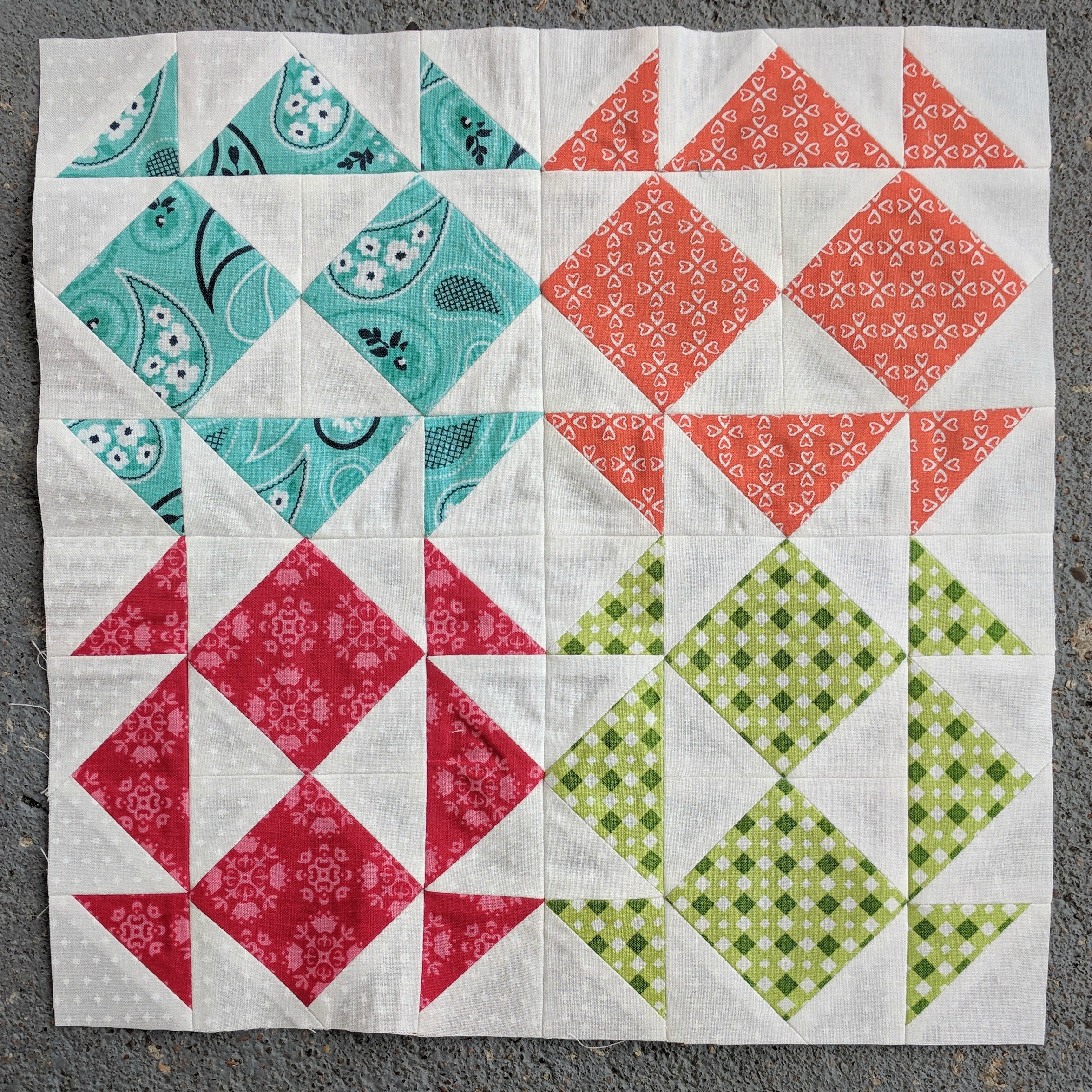 Clementine Quilt Along – April – By Hilary Jordan